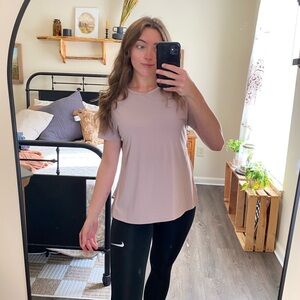 Gymshark Blush Dri-Fit Cinched Mesh Back Short Sleeve Tee — Women’s XS